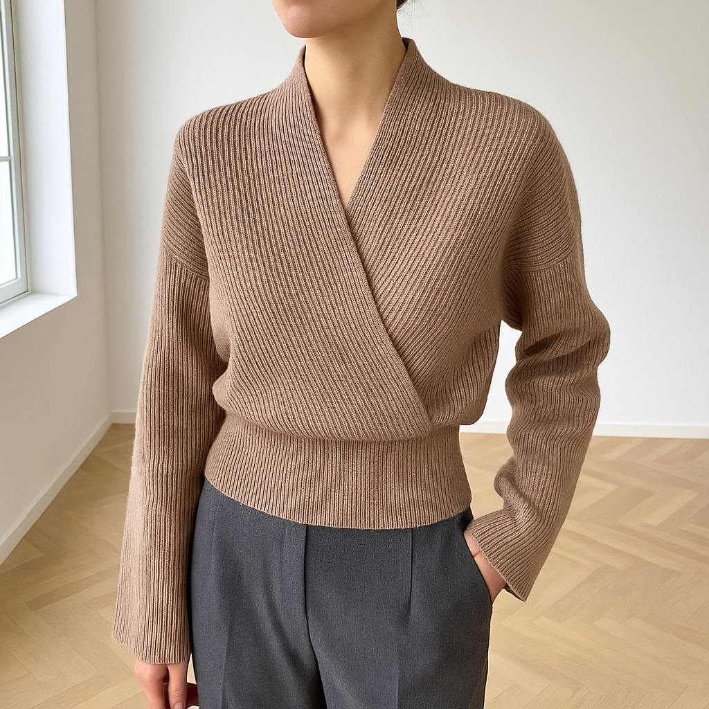 Lena | Stilvolle Wickeltrui mit skandinavischem Design aus fairen Materialien