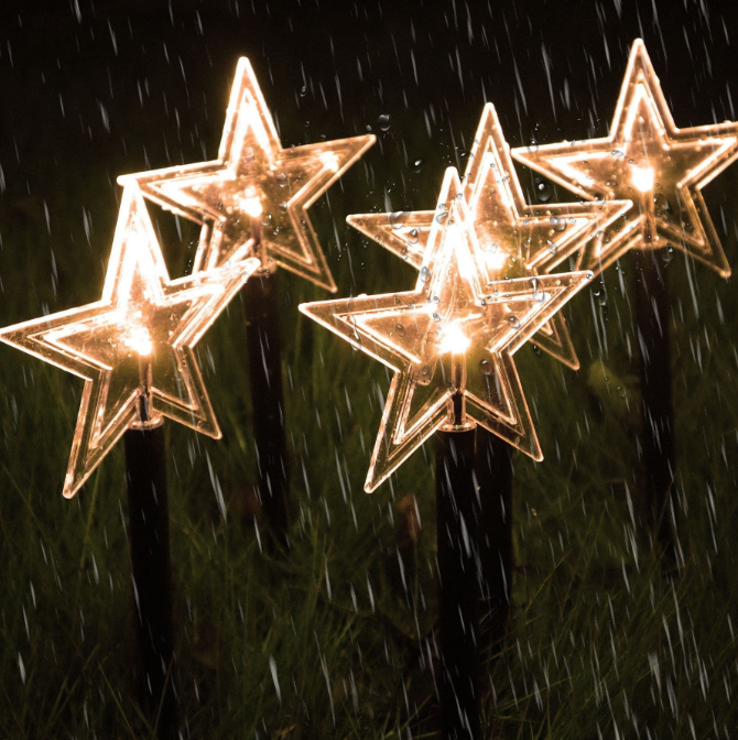 SnowGlow - Solarbetriebene Gartenbeleuchtungen für Festliche Außenatmosphäre