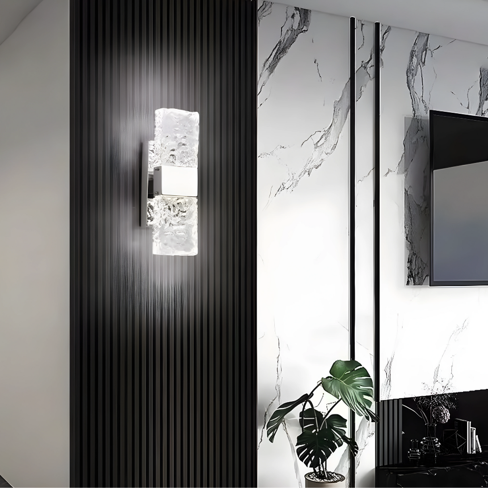 AuraCrystal – Elegante moderne Kristall-Wandlampe