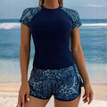 Set bikini due pezzi a maniche corte valorizzante