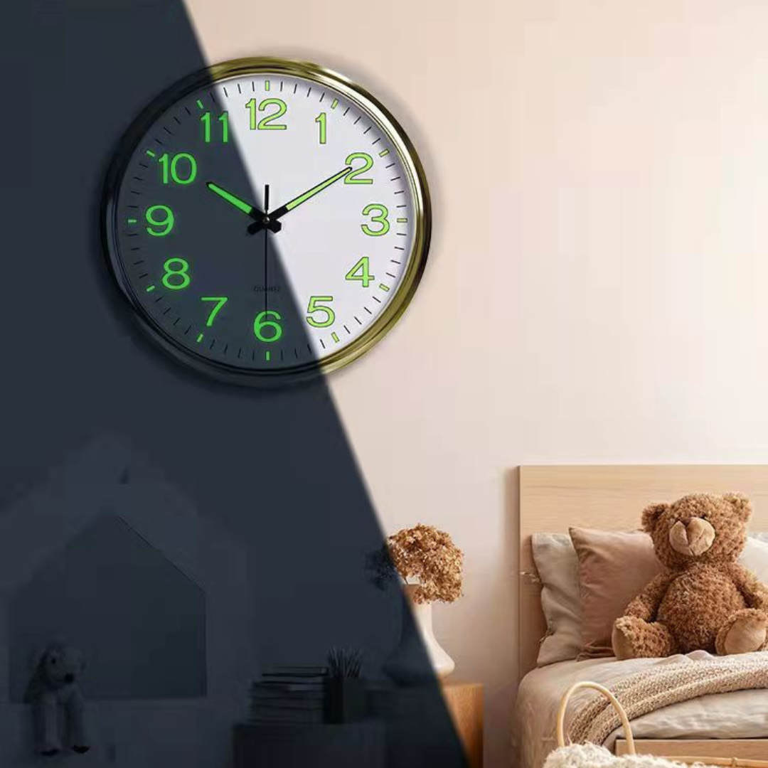 Treviq - Große Wanduhr mit LED-Beleuchtung für moderne Optik