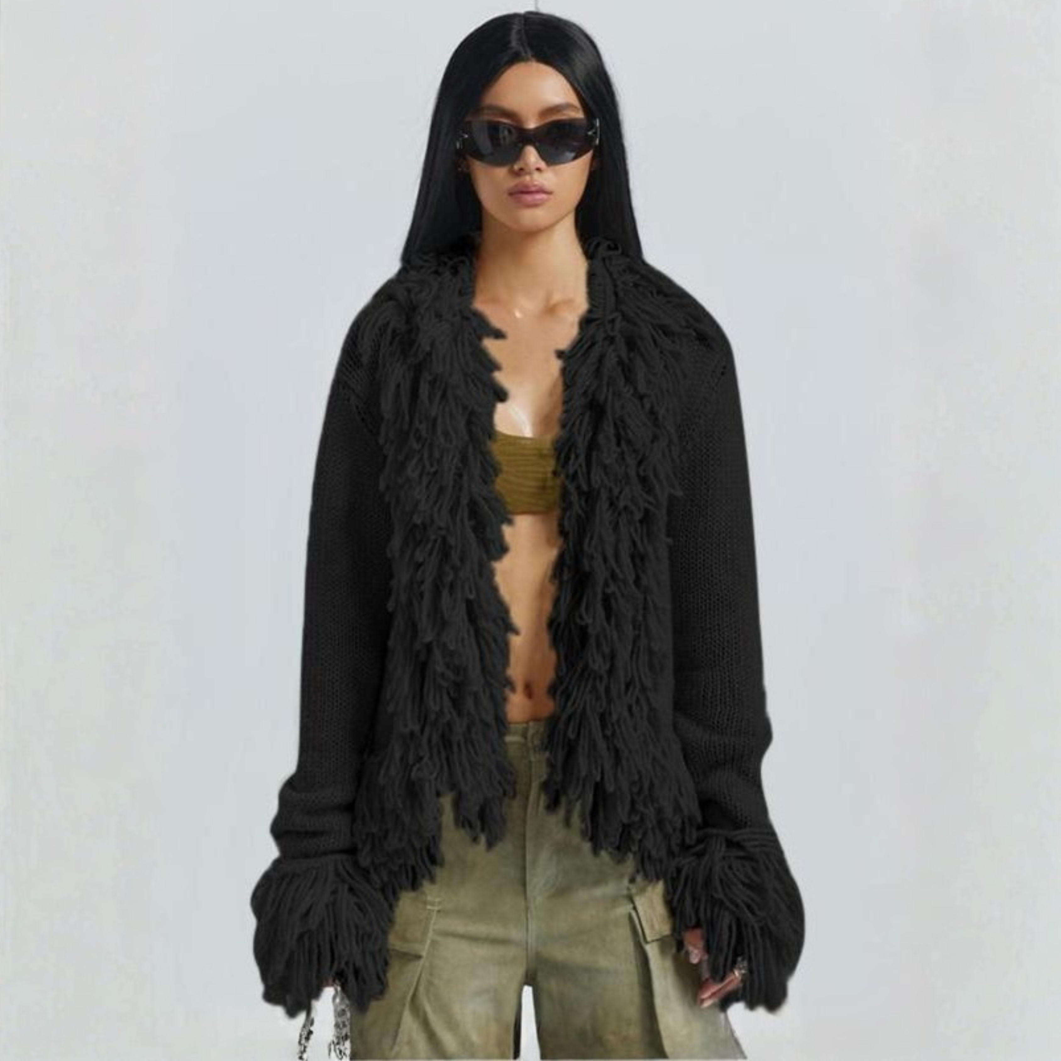 Chic Langarm-Cardigan mit Fransen und offener Front — Müheloses Styling für jeden Anlass