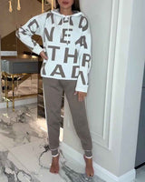 Modischer Kapuzenanzug mit Buchstaben-Design - die perfekte Wahl für stylische Outfits