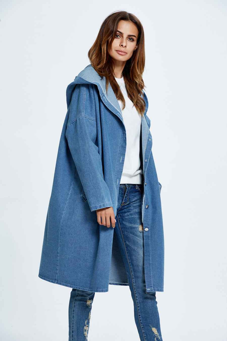 Maxi Denim Mantel mit Stilvollem Kapuzenpullover