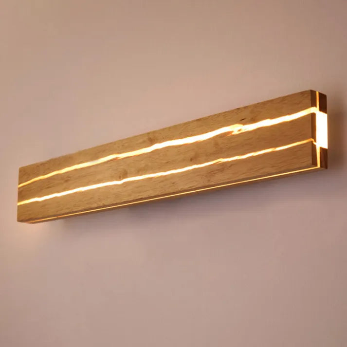 Wandlampe WoodCrack – Fügen Sie Ihrer Dekoration einen Hauch natürlichen Charmes hinzu