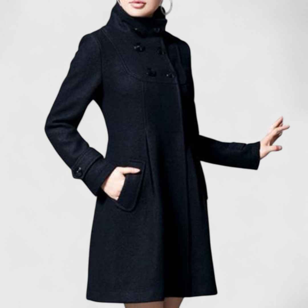 Solvara – Die Jacke der mühelosen Eleganz
