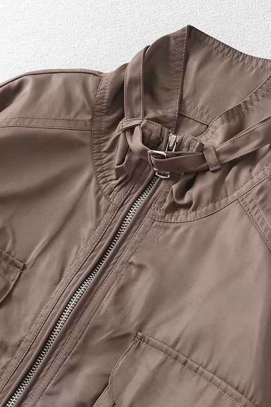 Cropped Cargo Mantel mit Stehkragen für einen modernen und eleganten Stil