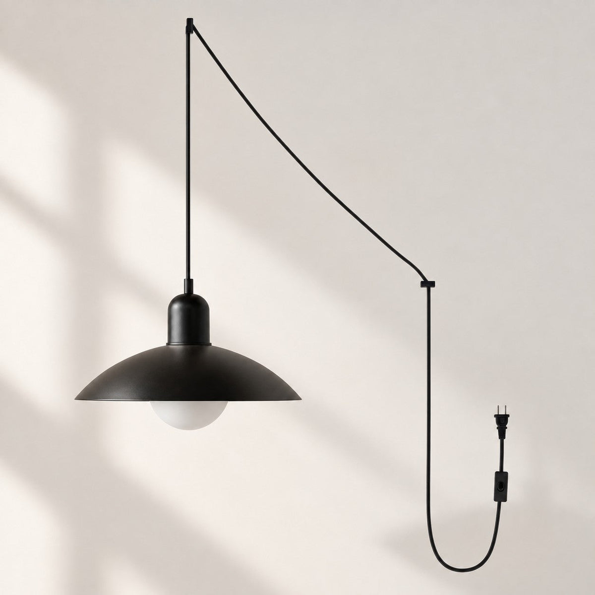 Mid Century Bauhaus Steckerpendelleuchte