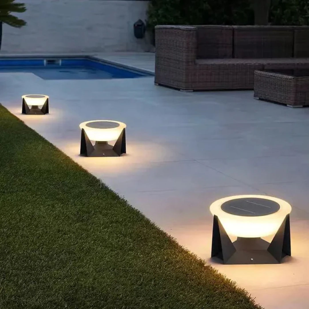 Vita - Elegante Solar-Bodenlampe für stilvolle Gartenbeleuchtung