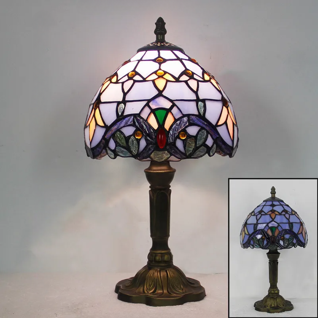 Plura stilvolle Tiffany-Tafellampe für eine zeitlose Atmosphäre