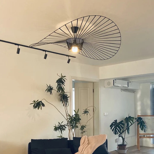 Maralynne - Einzigartige moderne kreative LED-Wandleuchte mit elegantem Hutdesign