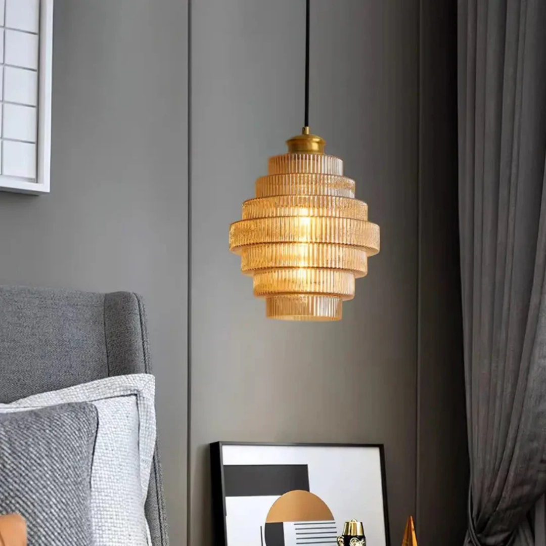 Hebes - Elegante Retro-Hängeleuchte in Glaskunst für stilvolle Beleuchtung