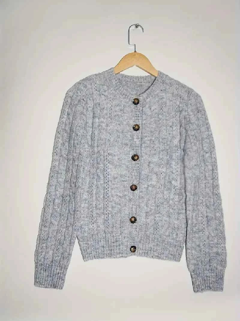 Gemütliche Damen-Kabelstrick-Cardigan
