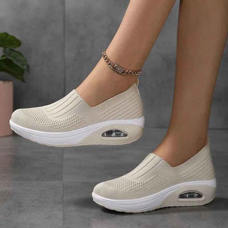 Damen atmungsaktive Slip-On-Sneaker für ganztägigen Komfort