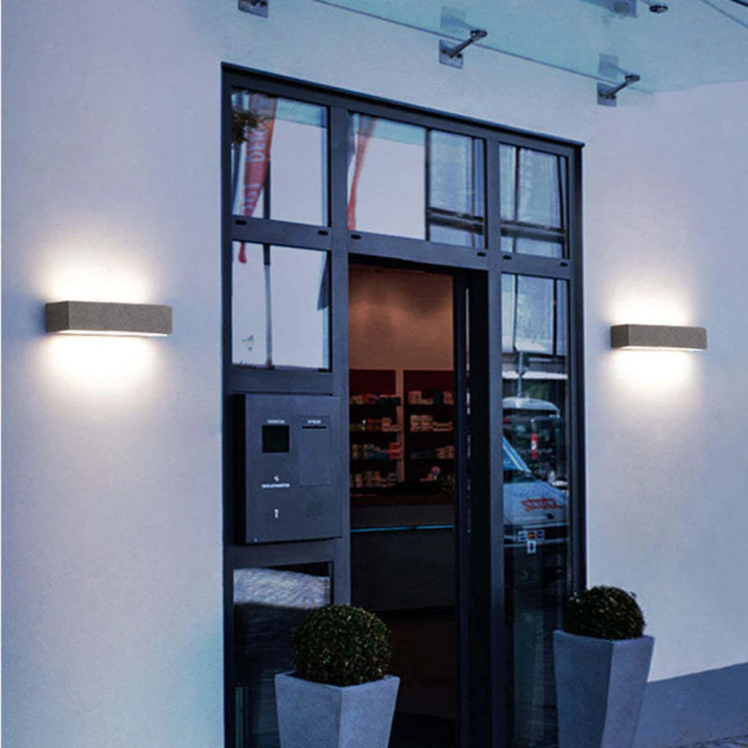 Revos - Moderne und elegante LED-Wandleuchte für Außen stilvolle Beleuchtung