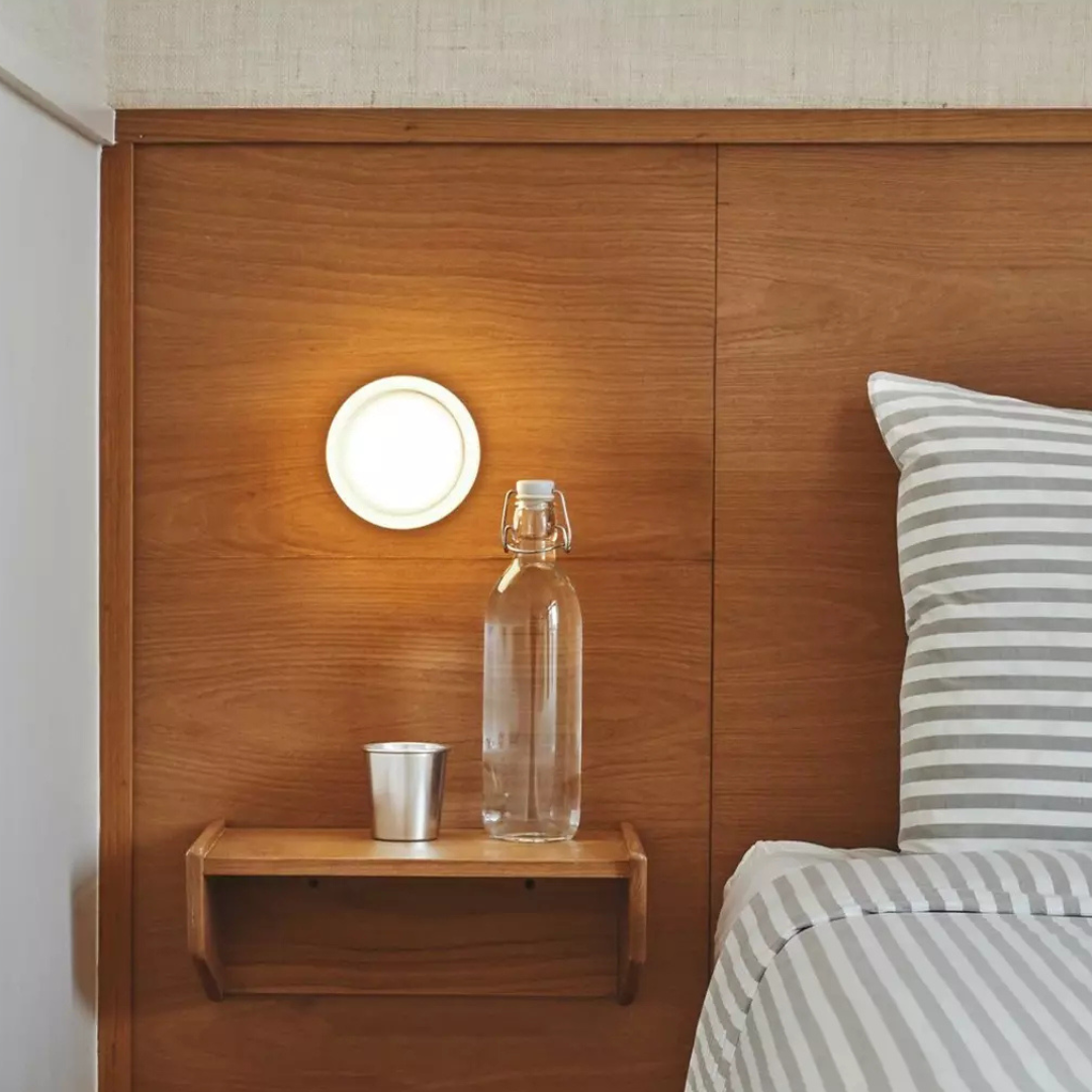 Luxe Gleam Wandlampe - Elegante Innenbeleuchtung für eine stilvolle Atmosphäre