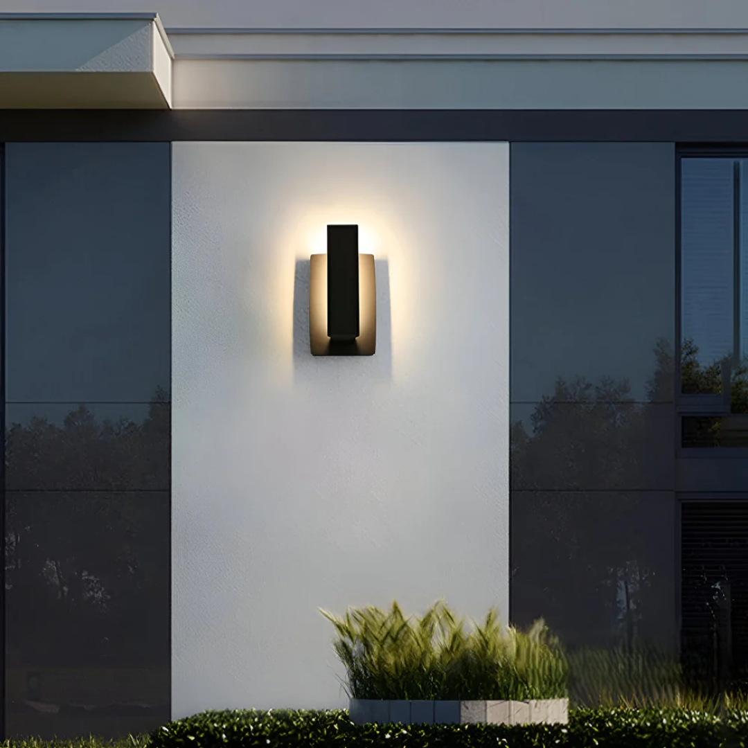 Lyrux - Moderne LED-Außenwandleuchte für stilvolle Beleuchtung
