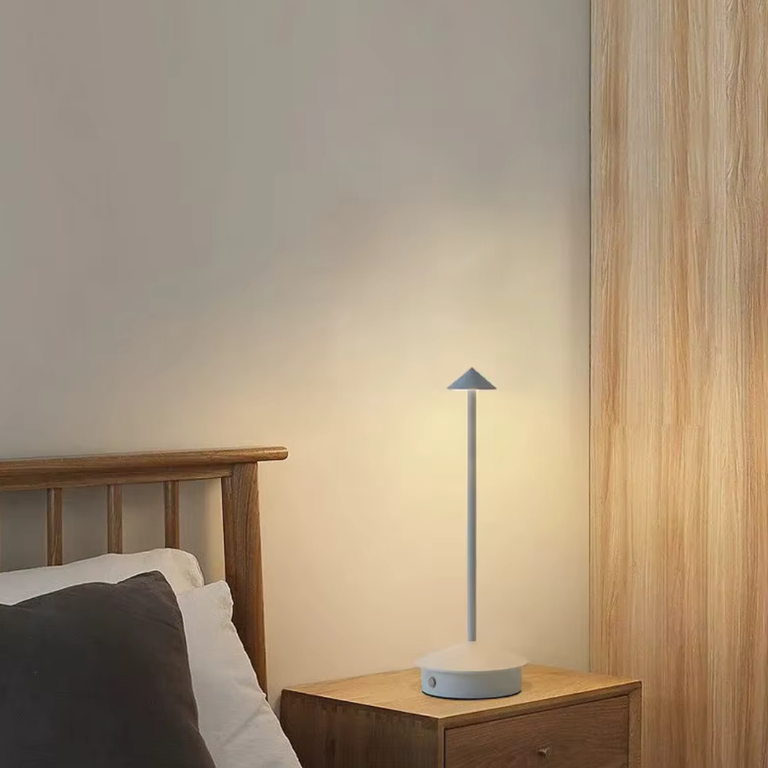 Solea - Elegante kabellose dimmbare LED-Tischlampe für stimmungsvolles Licht