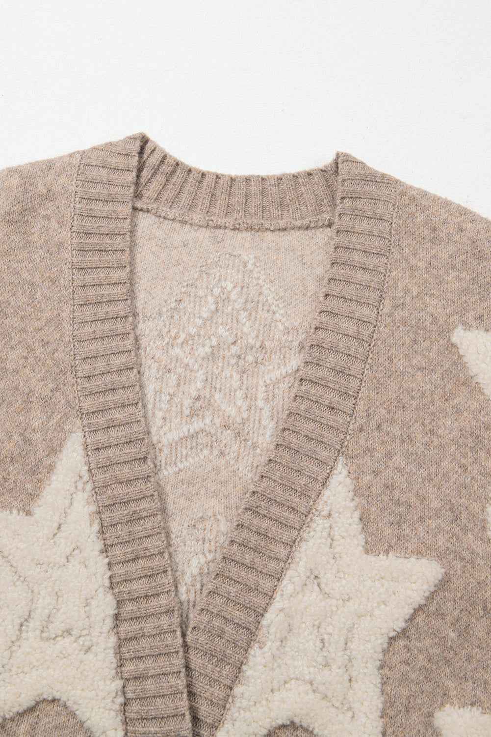 Kuscheliger Sherpa-Stern-V-Ausschnitt-Cardigan mit Fronttaschen