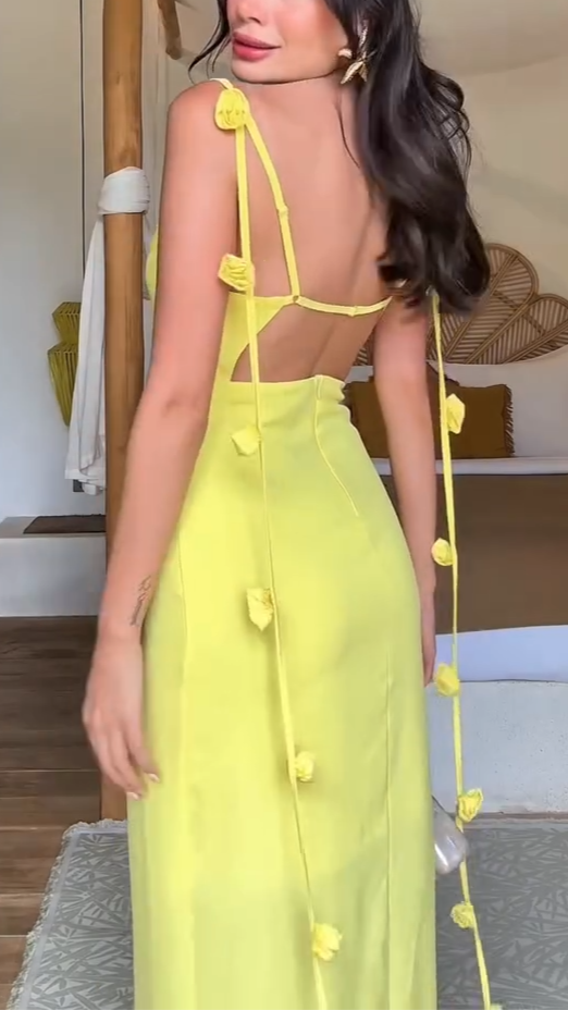 Maxi-Kleid mit schulterfreiem Design und floralen Trägern ohne Rücken