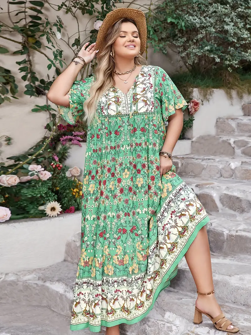 Plus-Size Boho-Blumen-Maxikleid – fließend, feminin und bequem