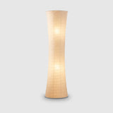 Skulpturale LED-Stehlampe – Warmes Wohnzimmerambiente