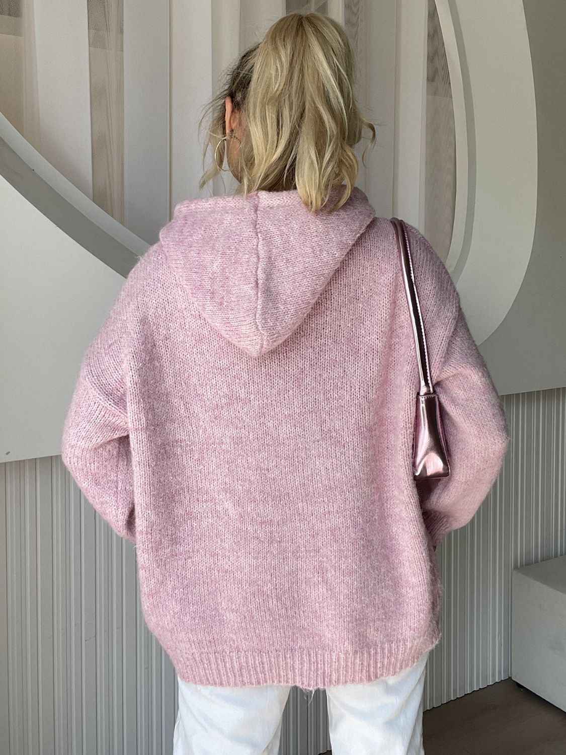 Kuschelige Kapuzen-Strickjacke mit Kordelzug und Knopfleiste vorne