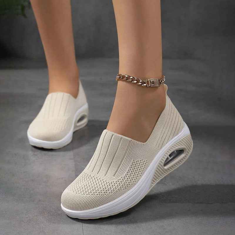 Damen atmungsaktive Slip-On-Sneaker für ganztägigen Komfort