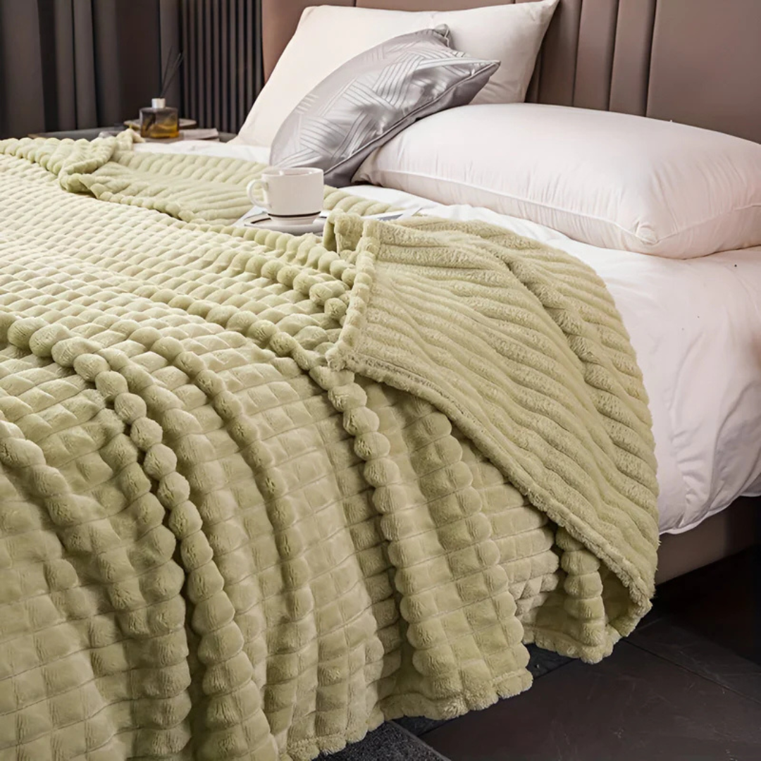Pluma - Ultragemütliche und superweiche Fleece-Decke