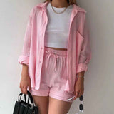 Trendiges und äußerst bequemes Set für einen makellosen Look