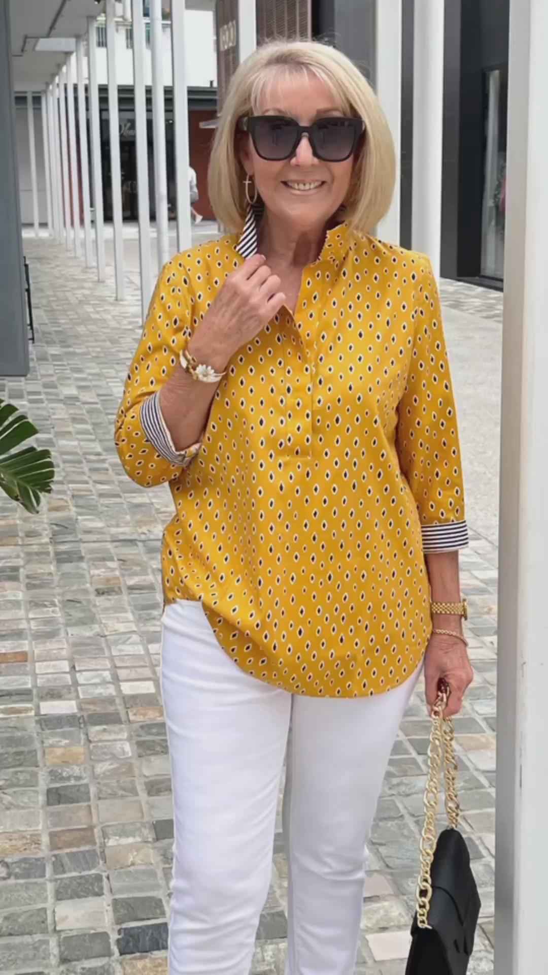 Elegantes Zweiteiliger Serene Stil Ensemble