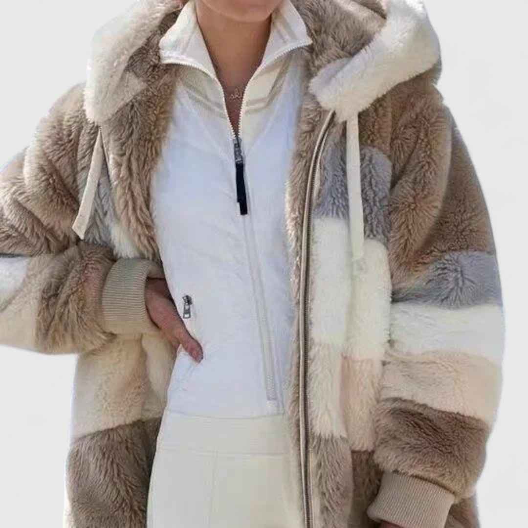 Andrea - Gemütliche und stilvolle warme Strickjacke