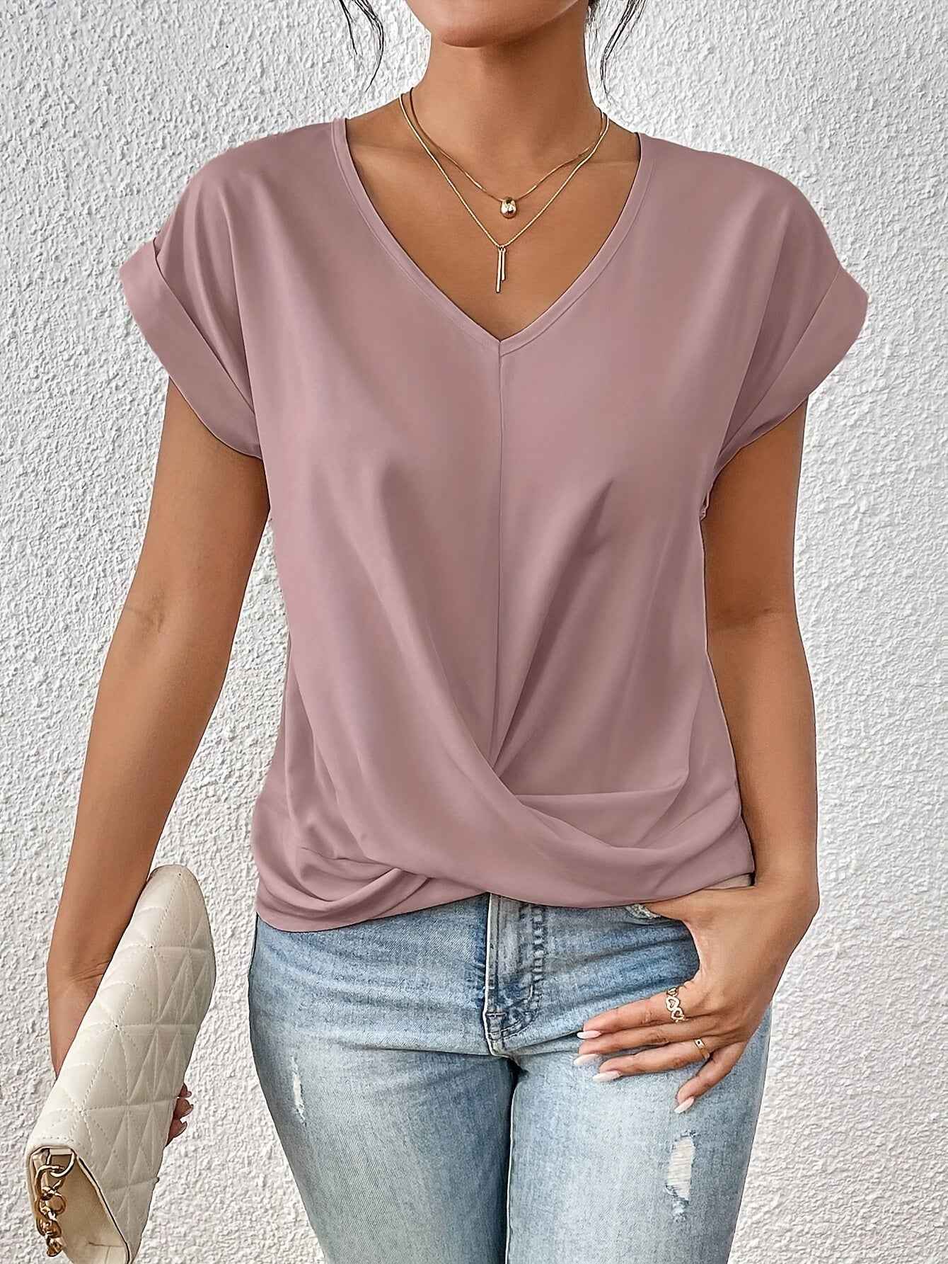 Cleo | Bequemes T-Shirt mit Sweetheart-Ausschnitt für den Alltag