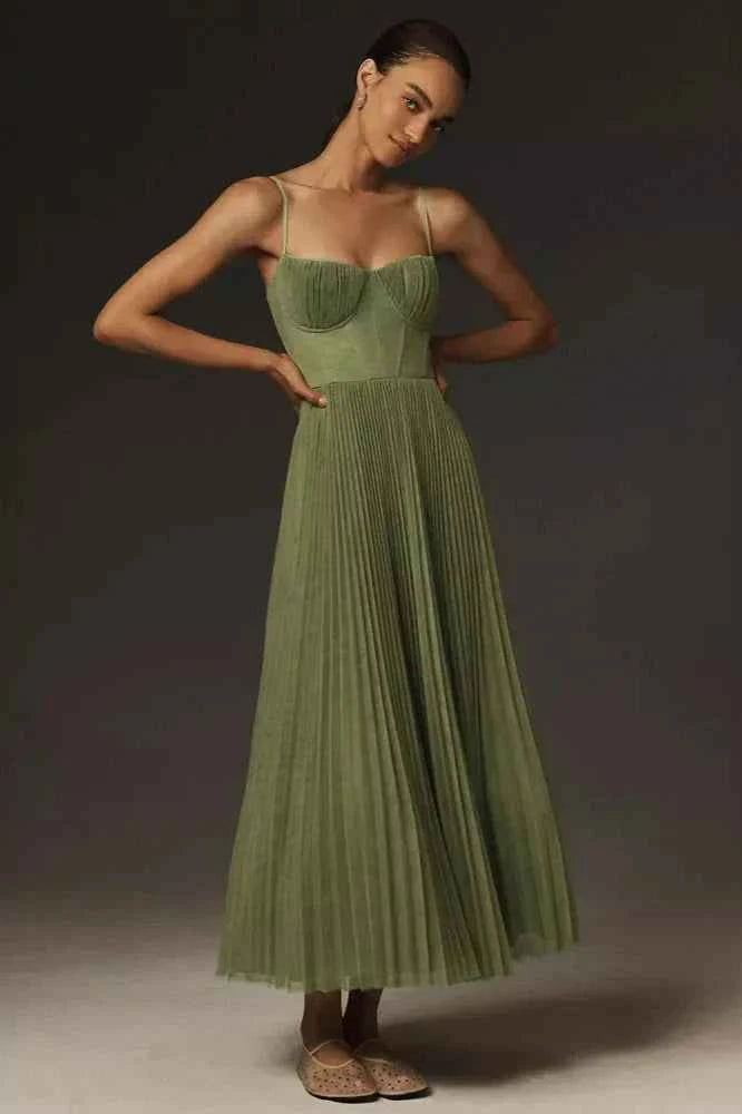 Isabella Falten-Tüll-Midi-Kleid – Elegant, Fließend & Zeitlos