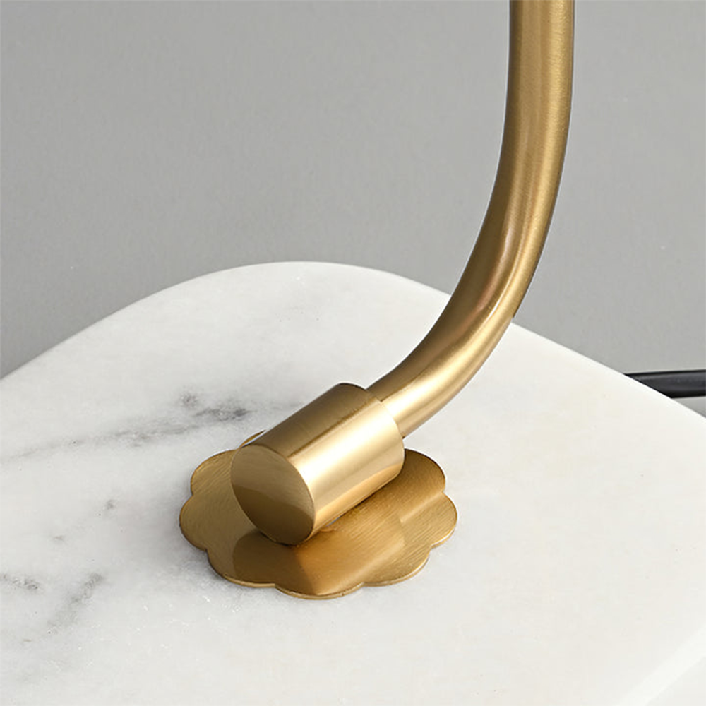 Moderne Designer-Tischlampe aus Glas, Metall, Eisen und Marmor – Elegante Dekoration