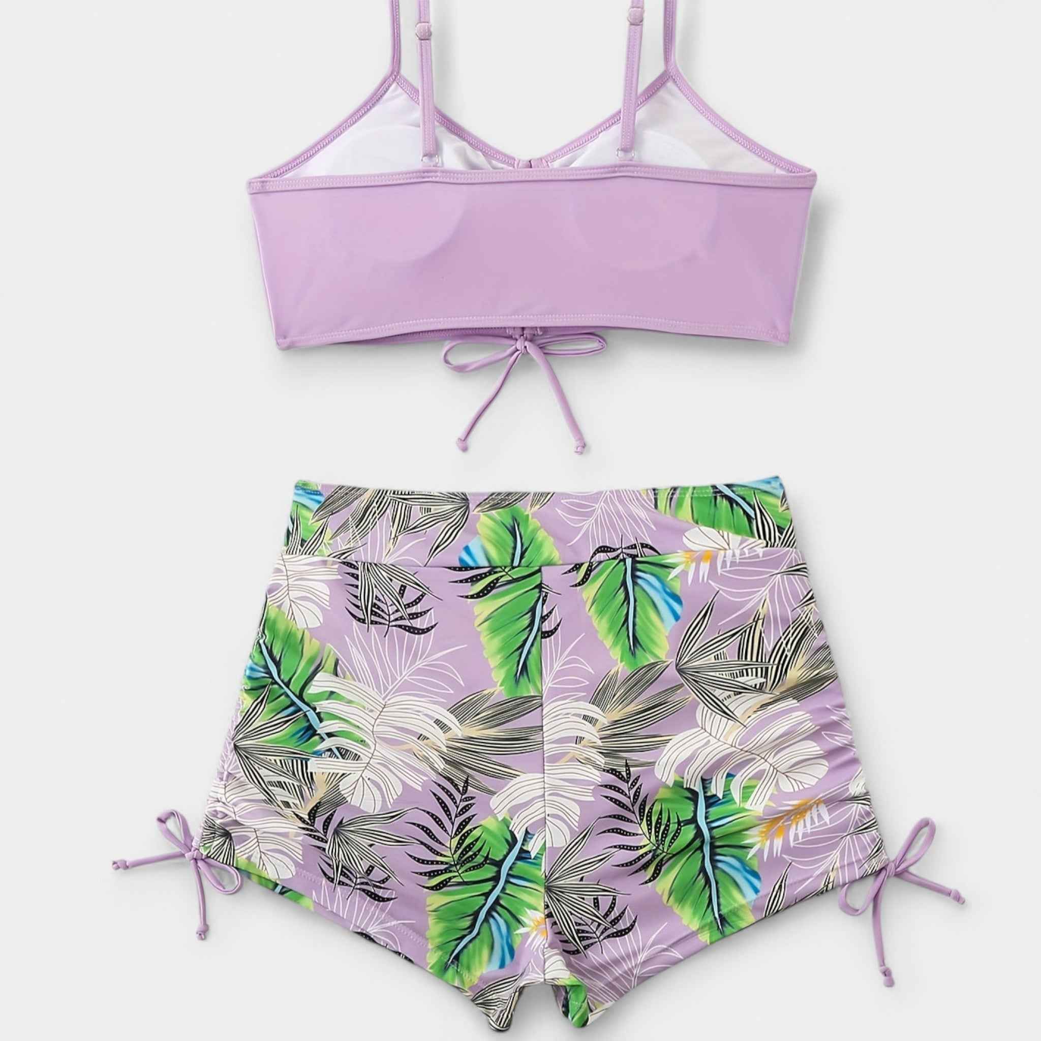 Hochtaillierter Bikini mit Tropenmuster und Trägern