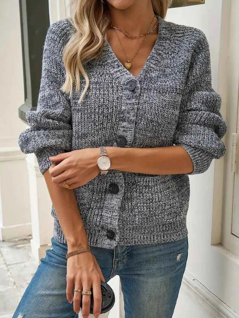 Schickes Damen-Polyester-Strickcardigan — elegant, gemütlich und vielseitig