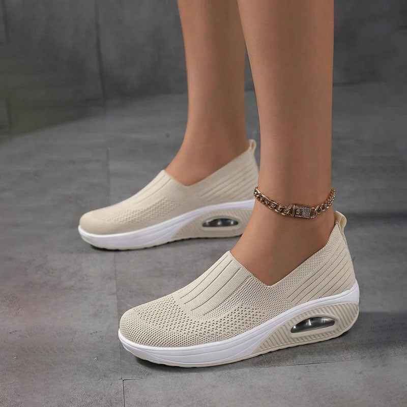 Damen atmungsaktive Slip-On-Sneaker für ganztägigen Komfort