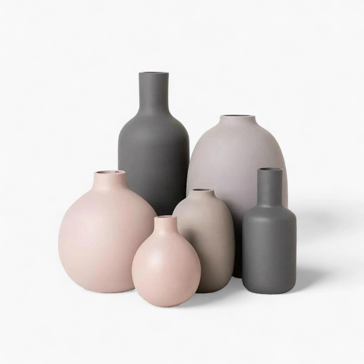 Moderne Keramikvasen für elegante und farbenfrohe Innendekoration