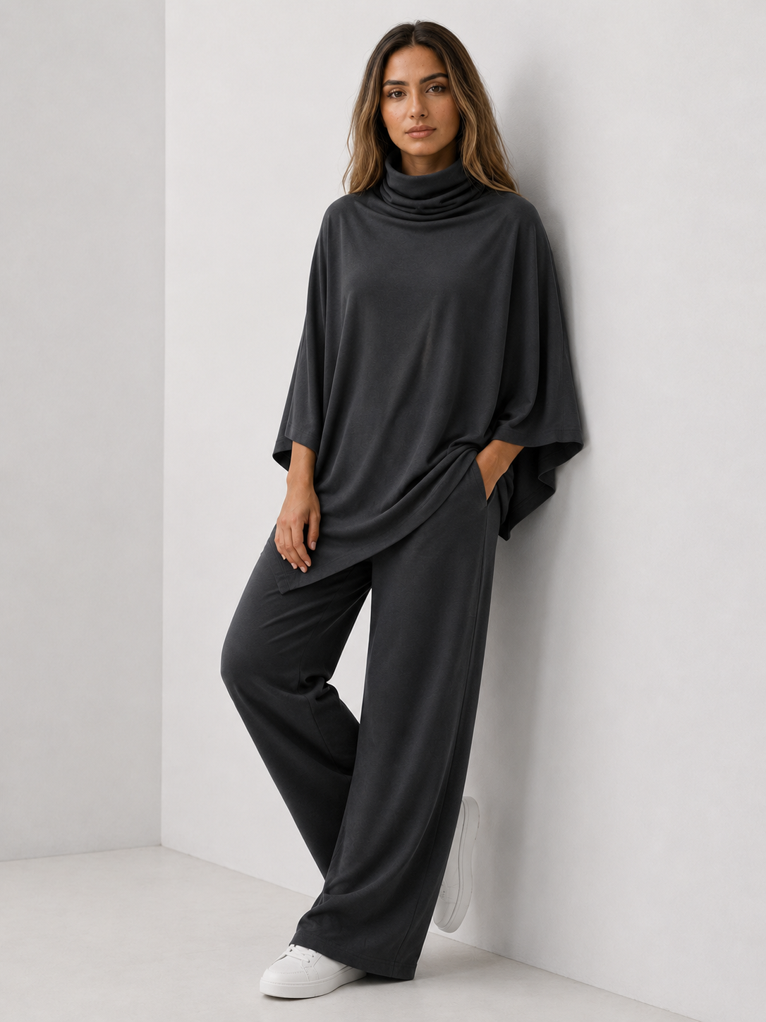 Alyris Damen's Two-Piece Poncho Set – Cowl Neck Top & Straight-Leg Hose