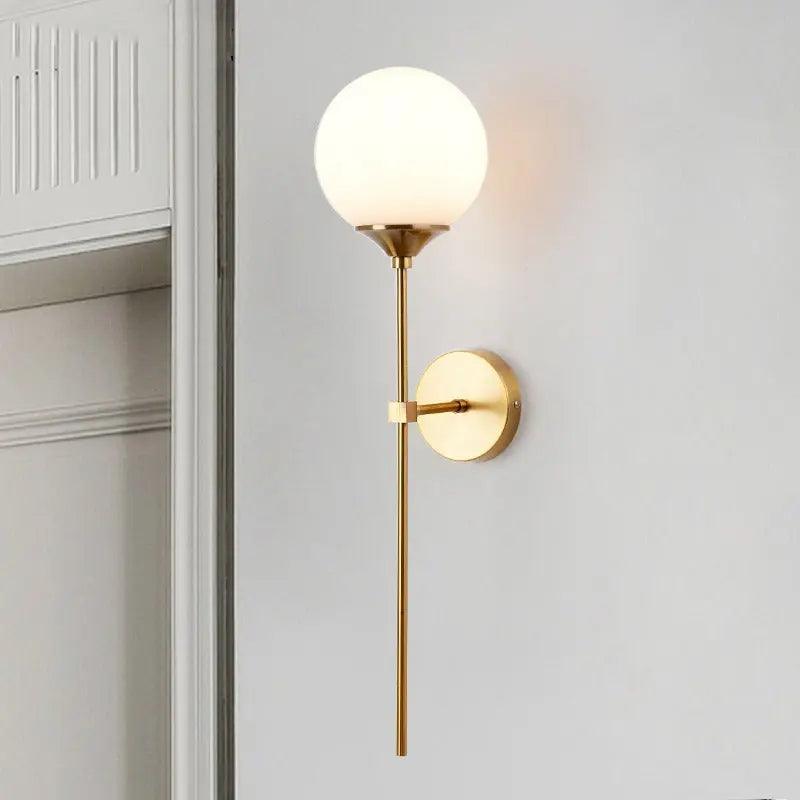 Mod moderne skandinavisch Wandlampe aus Glas – Zeitgenössischer minimalistischer und eleganter Stil