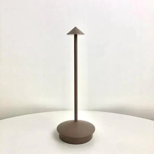 Modernes kabelloses und wiederaufladbares Tischlampe für elegantes Licht