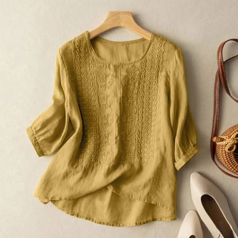 Aurora – Gebluste bestickte Bluse 0
