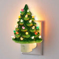 Festliche Weihnachtsbaumkerzen für eine einladende Weihnachtsstimmung und Gemütlichkeit