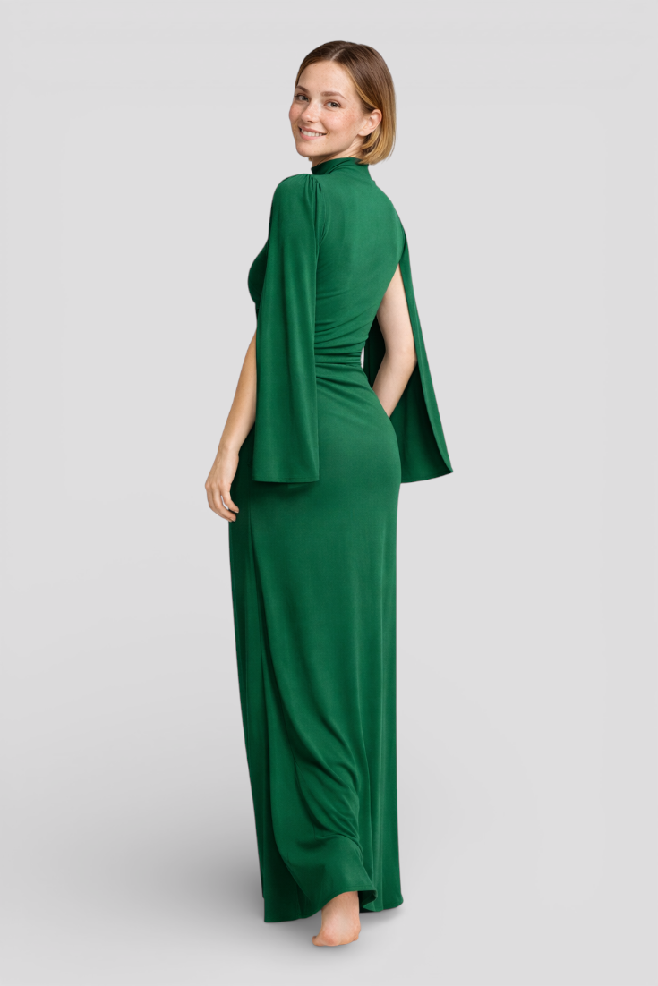 lange enganliegenes Kleid mit unregelmäßigen Falten für einen eleganten Stil