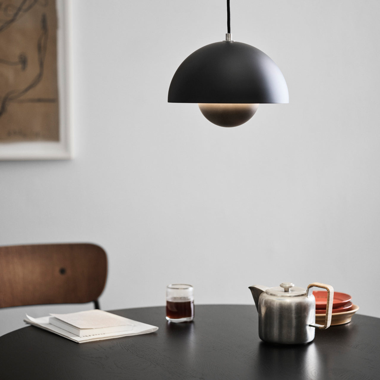Elegante Deckenlampe - Natürliche Beleuchtung für einen raffinierten Innenraum