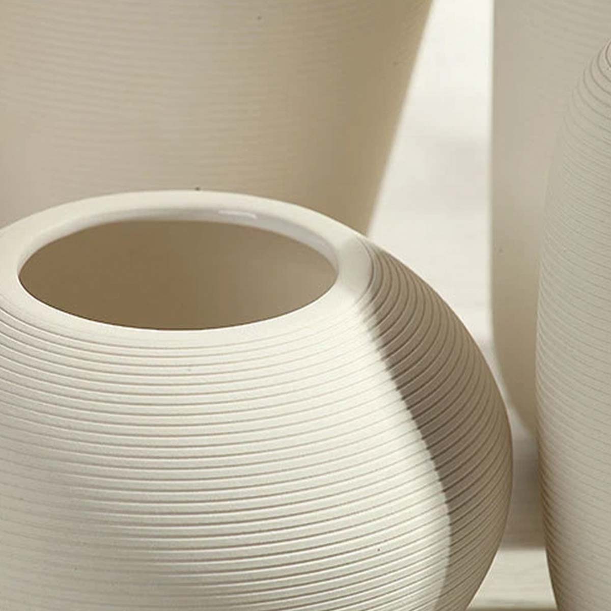 Handgemachte Keramikvasen – Elegante und originelle Dekorationen für Ihr Zuhause