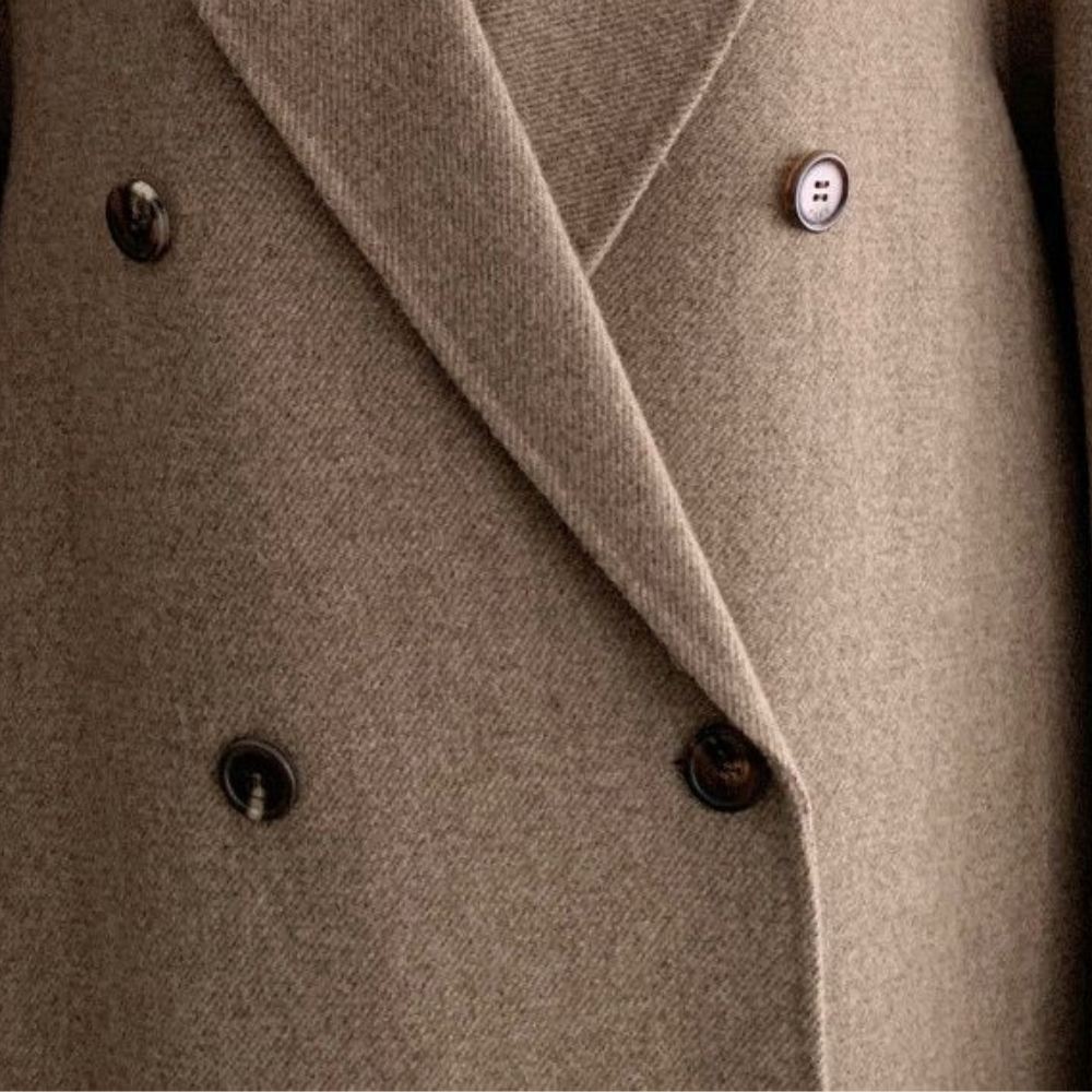 Maria Fernanda | Eleganter maßgeschneiderter Wintermantel für einen raffinierten Stil