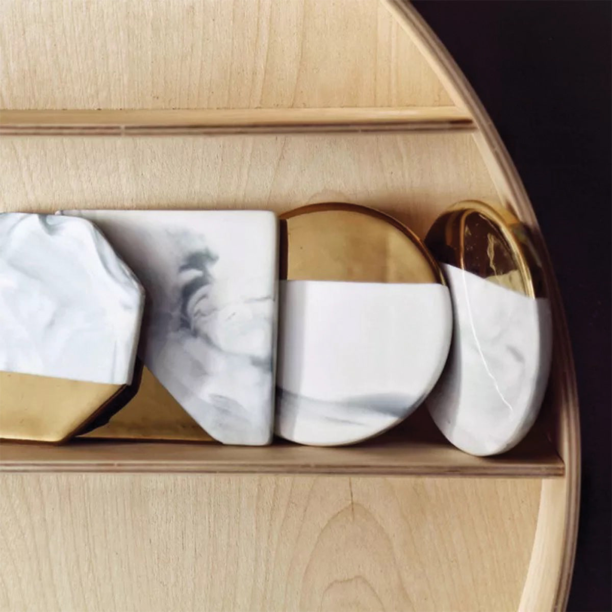 IvoraHome - Set aus Marmor-Untersetzern in Elfenbein, Bringen Sie eine elegante Raffinesse in Ihr Zuhause