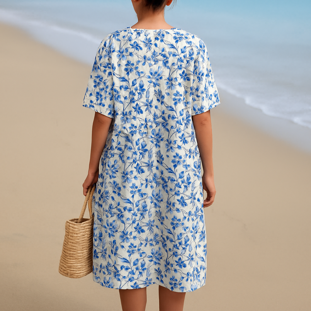 Léonie | Elegantes Vit Kleid mit Charmanten Blau Porzellanblumen